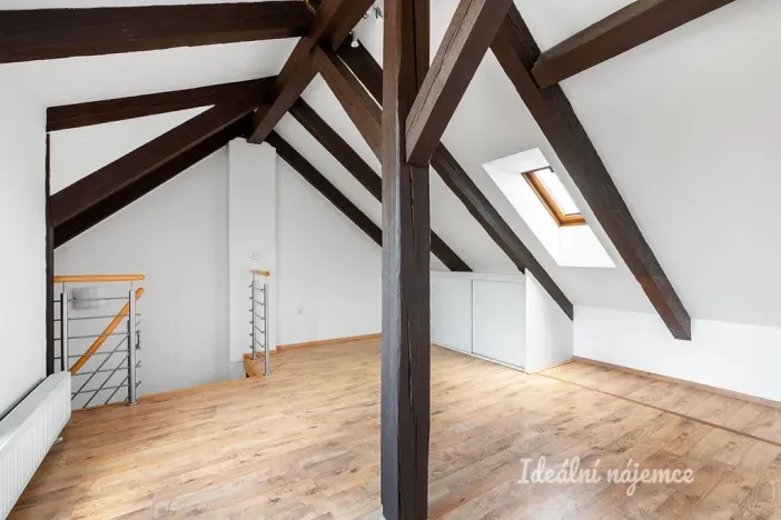 Pronájem bytu 4+kk, Praha - Bubeneč, N. A. Někrasova, 127 m2