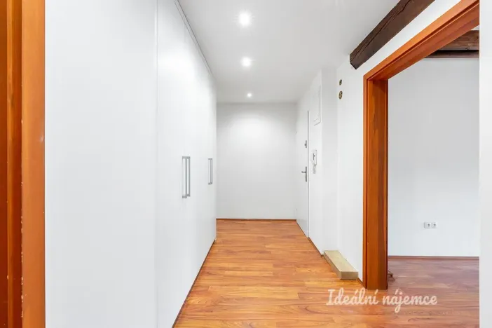 Pronájem bytu 4+kk, Praha - Bubeneč, N. A. Někrasova, 127 m2