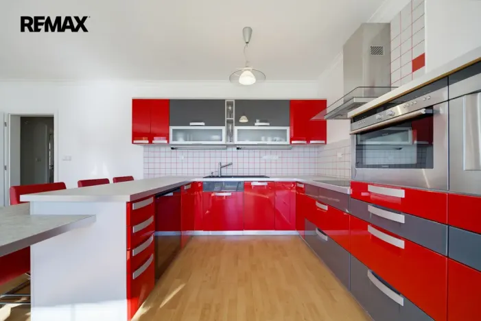 Prodej bytu 3+kk, Karlovy Vary, Raisova, 105 m2