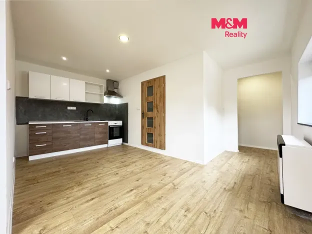 Pronájem bytu 1+kk, Kraslice, Čs. armády, 32 m2