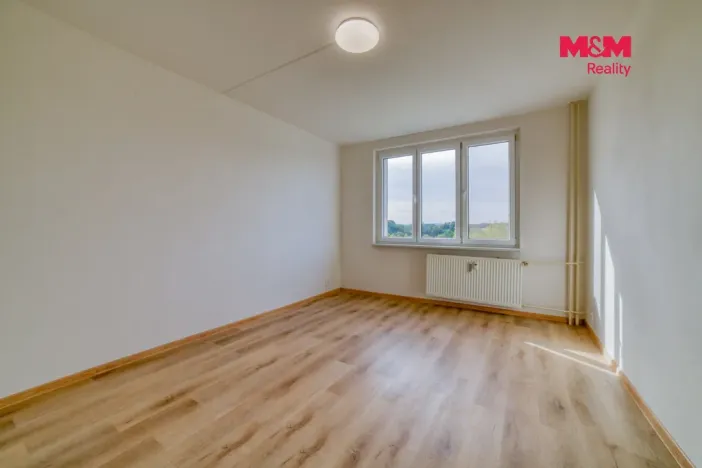 Pronájem bytu 1+1, Cheb, Mírová, 35 m2