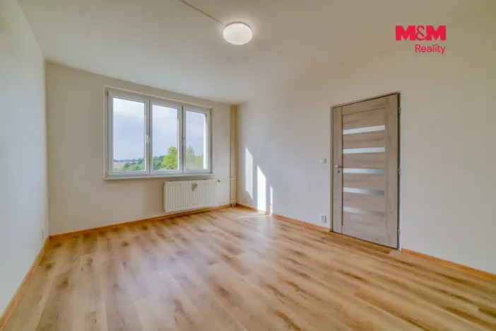 Pronájem bytu 1+1, Cheb, Mírová, 35 m2