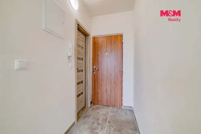 Pronájem bytu 1+1, Cheb, Mírová, 35 m2
