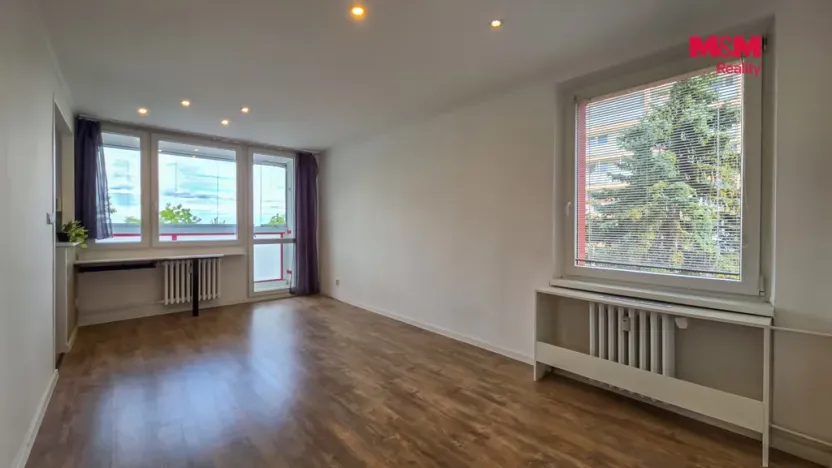 Prodej bytu 3+1, Kladno - Kročehlavy, Benešovská, 68 m2