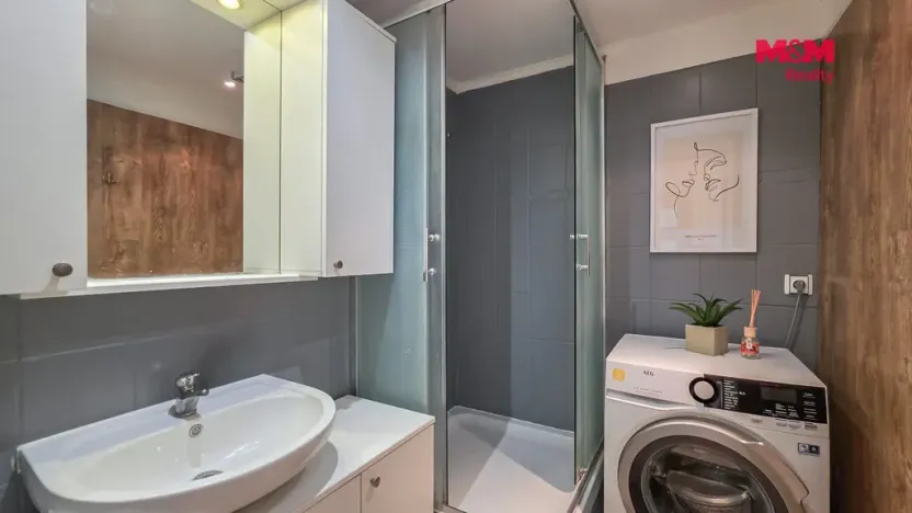 Prodej bytu 3+1, Kladno - Kročehlavy, Benešovská, 68 m2