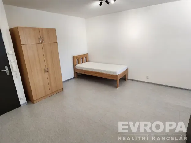 Pronájem bytu 1+kk, Havlíčkův Brod, Jihlavská, 25 m2