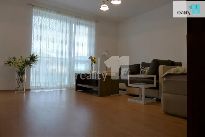 Prodej bytu 1+1, Karlovy Vary - Doubí, Spálená, 50 m2