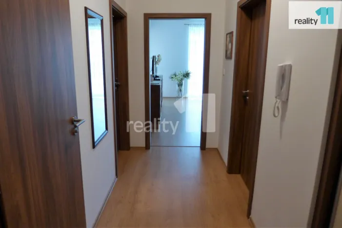 Prodej bytu 1+1, Karlovy Vary - Doubí, Spálená, 50 m2