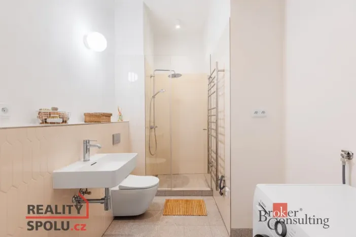 Prodej bytu 2+kk, Praha - Nusle, Jaromírova, 47 m2