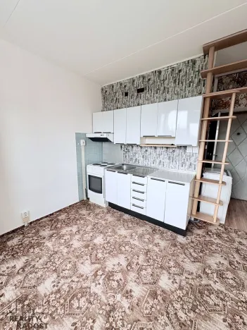 Prodej bytu 1+1, Kelč, 32 m2