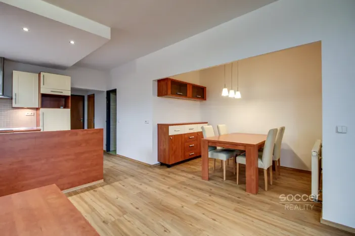 Pronájem bytu 3+kk, Praha - Vinoř, Bohdanečská, 71 m2