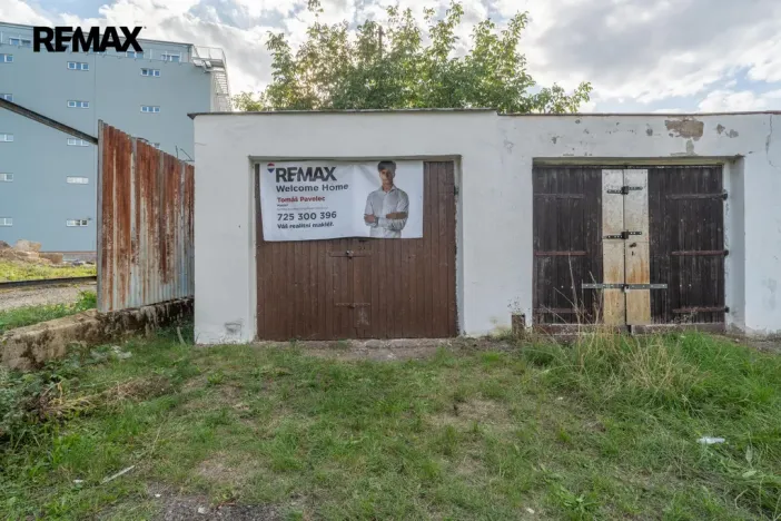 Prodej garáže, Praha, Železnobrodská, 21 m2