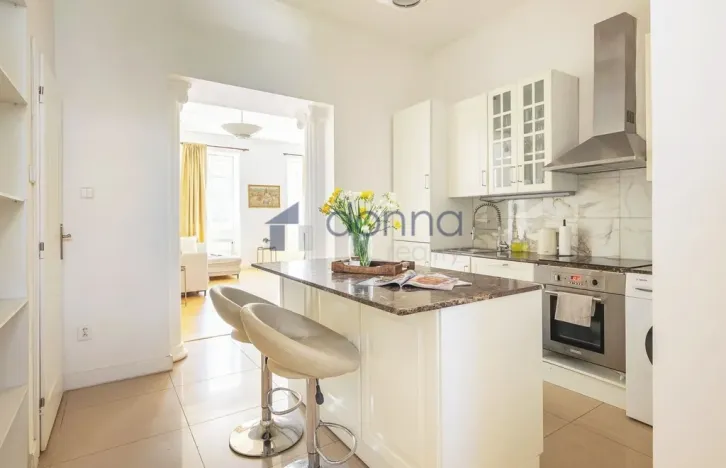 Pronájem bytu 2+1, Praha, Letenské náměstí, 100 m2