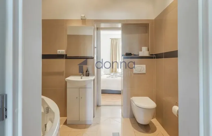Pronájem bytu 2+1, Praha, Letenské náměstí, 100 m2
