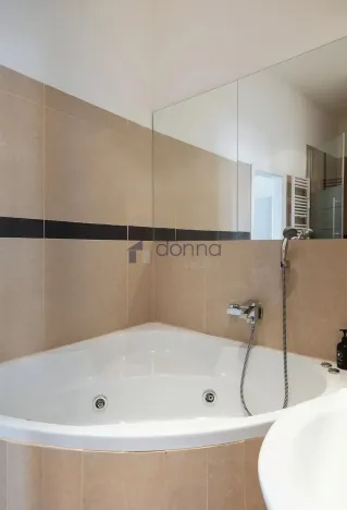 Pronájem bytu 2+1, Praha, Letenské náměstí, 100 m2