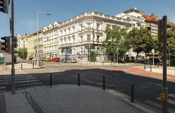 Pronájem bytu 2+1, Praha, Letenské náměstí, 100 m2