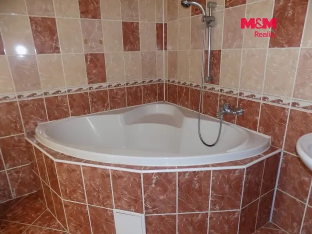 Pronájem bytu 1+kk, Králův Dvůr - Karlova Huť, Na Poříčí, 16 m2