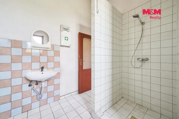 Prodej výrobních prostor, Česká Skalice, Jiráskova, 199 m2
