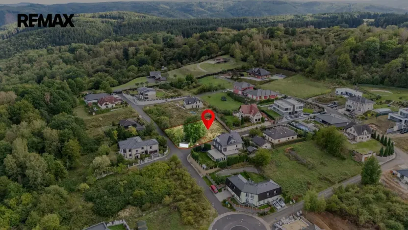 Prodej pozemku pro bydlení, Jenišov, 1432 m2