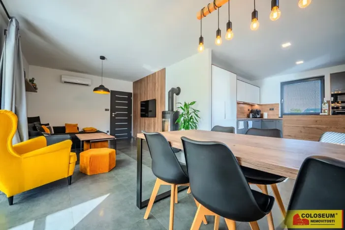 Prodej rodinného domu, Milovice, 80 m2