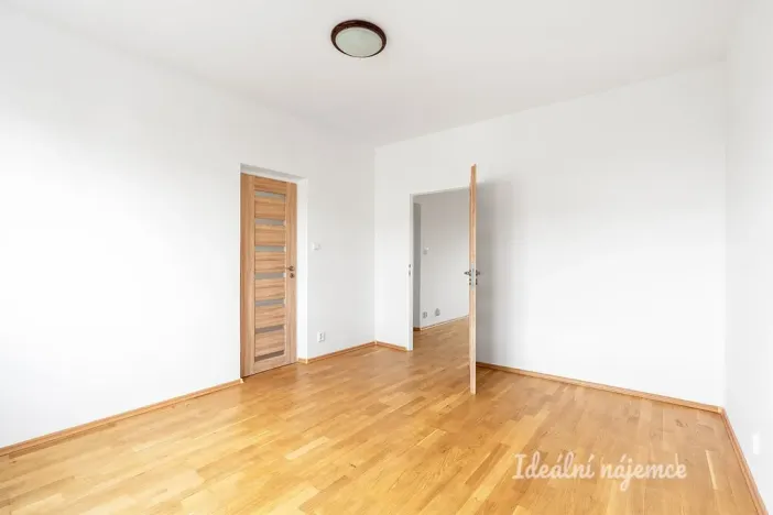 Pronájem bytu 2+1, Praha - Břevnov, Čílova, 45 m2