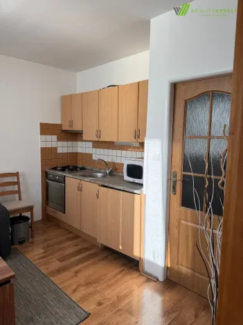 Pronájem bytu 1+1, Kyjov, Sídliště Zahradní, 33 m2
