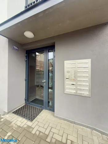 Pronájem bytu 1+kk, Lanškroun - Žichlínské Předměstí, Na Slovanech, 29 m2