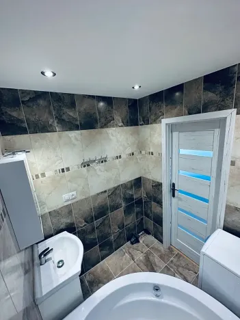 Prodej bytu 3+1, Karlovy Vary, Dvořákova, 83 m2