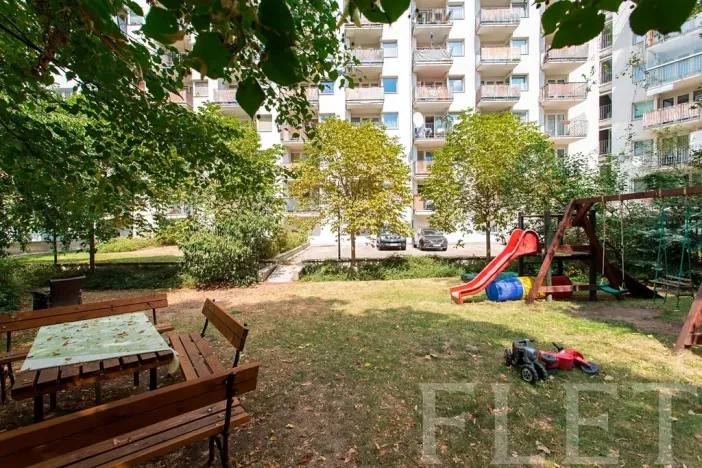 Pronájem bytu 2+kk, Praha - Nusle, Kloboučnická, 56 m2