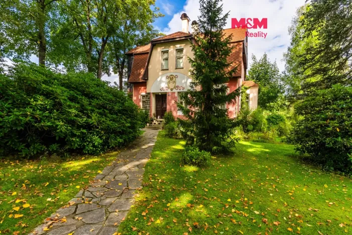 Prodej rodinného domu, Lučany nad Nisou, 210 m2