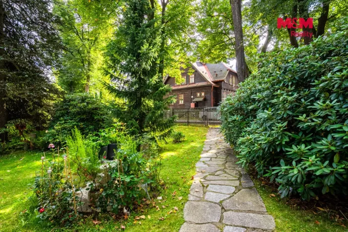 Prodej rodinného domu, Lučany nad Nisou, 210 m2