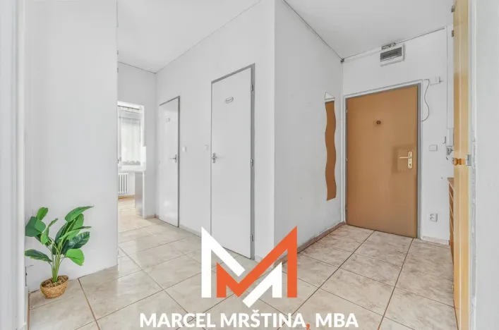 Prodej bytu 3+1, Náchod - Staré Město nad Metují, Růžová, 74 m2