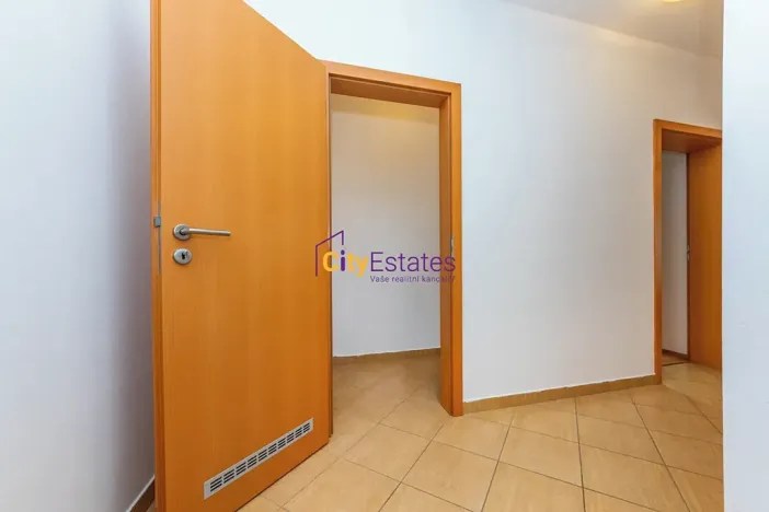 Prodej bytu 2+kk, Praha - Zličín, Sazovická, 61 m2
