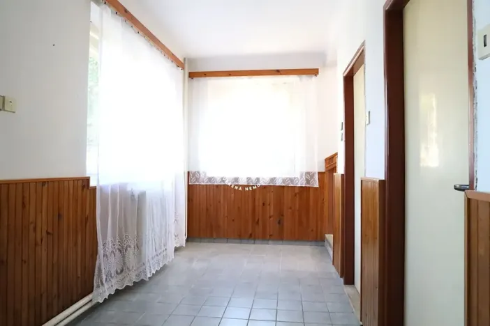 Prodej vícegeneračního domu, Jesenice, 383 m2