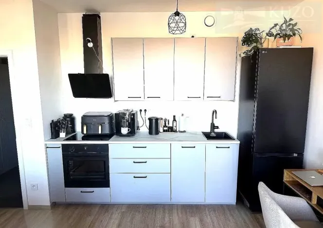Prodej bytu 1+kk, Praha, Arnošta Staňka, 7769 m2
