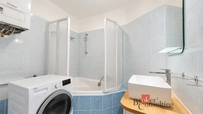 Pronájem bytu 2+1, Praha - Vinohrady, Boleslavská, 72 m2