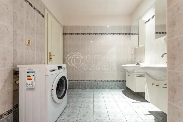 Prodej bytu 4+1, Praha - Vinohrady, Nitranská, 120 m2
