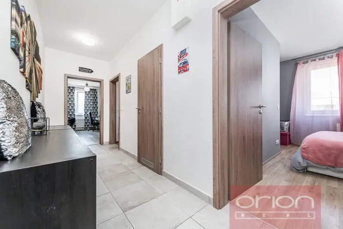 Prodej bytu 3+kk, Praha - Kyje, Sicherova, 78 m2