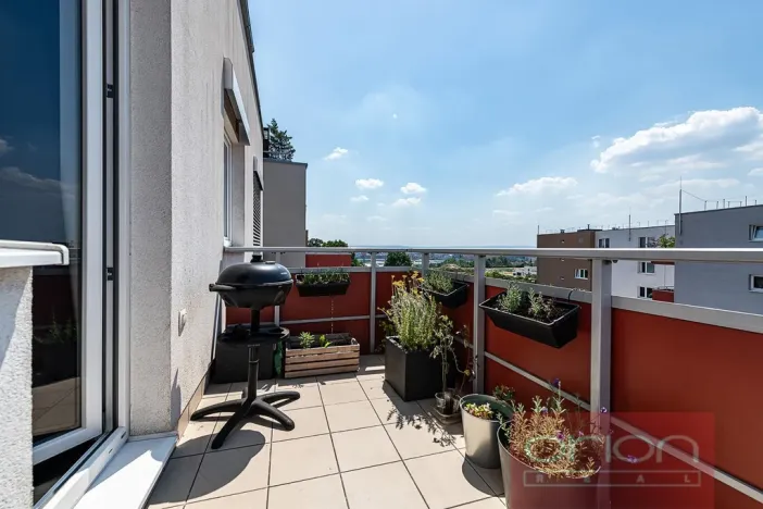 Prodej bytu 3+kk, Praha - Kyje, Sicherova, 78 m2