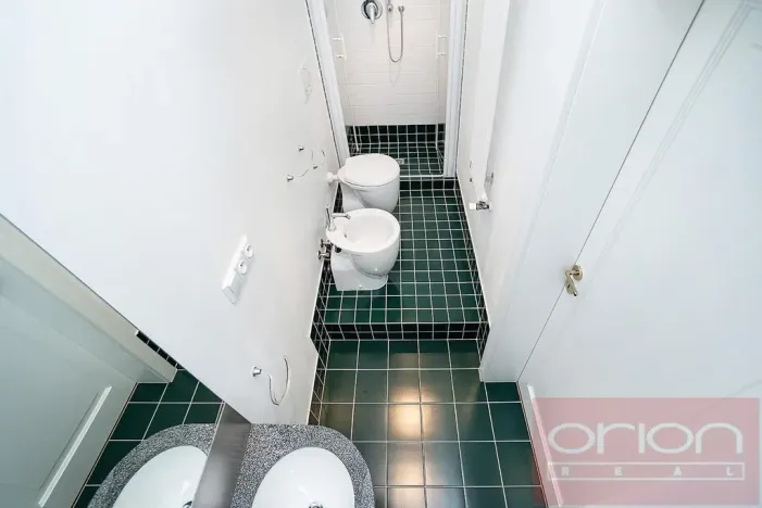 Pronájem bytu 3+1, Praha - Smíchov, Hořejší nábřeží, 94 m2