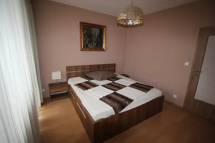Prodej bytu 3+1, Praha - Troja, Na Šutce, 73 m2