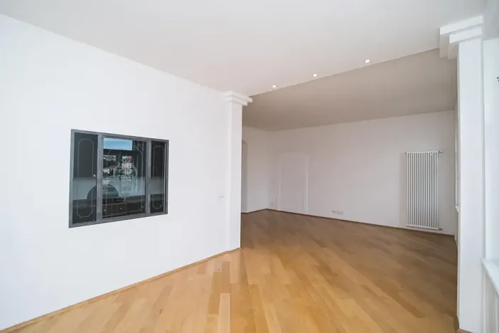Pronájem bytu 3+1, Praha - Smíchov, Hořejší nábřeží, 94 m2