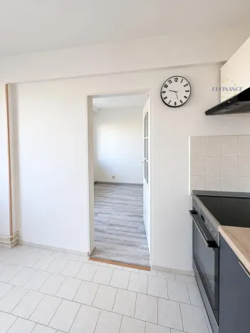 Pronájem bytu 2+1, Kralupy nad Vltavou - Lobeček, nám. J. Seiferta, 59 m2