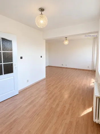 Pronájem bytu 2+1, Kralupy nad Vltavou - Lobeček, nám. J. Seiferta, 59 m2