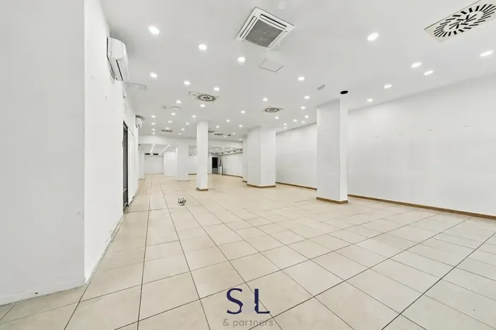 Pronájem obchodního prostoru, Liberec, Pražská, 339 m2