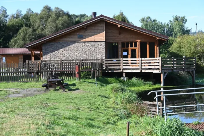 Prodej komerční nemovitosti, Lomnice - Tylov, 5700 m2