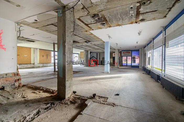 Prodej obchodního prostoru, Orlová, Masarykova třída, 1570 m2