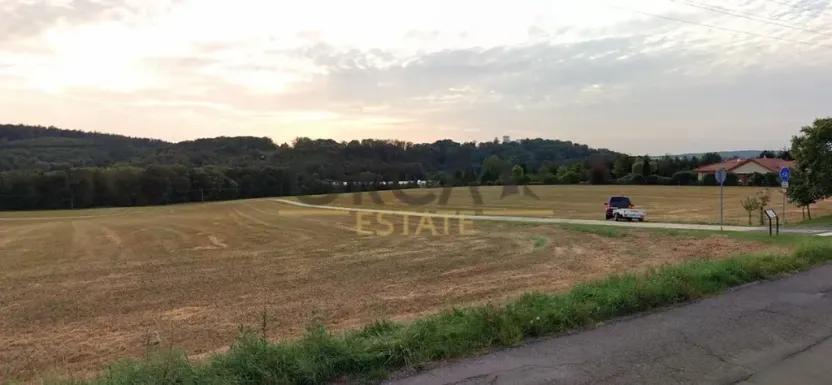 Prodej komerčního pozemku, Bojkovice, 1710 m2