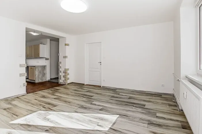 Pronájem bytu 3+1, Zliv, 62 m2
