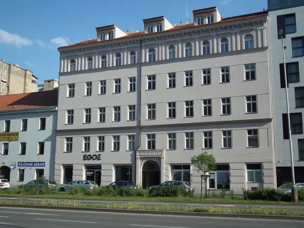 Pronájem bytu 2+kk, Praha - Karlín, Pobřežní, 50 m2